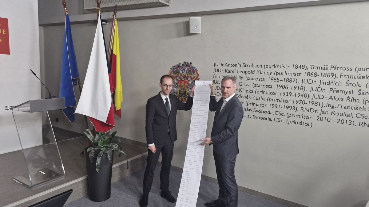 Odcházející náměstek pro dopravu Hřib se dmul pýchou nad výčtem úspěchů v pražské dopravě